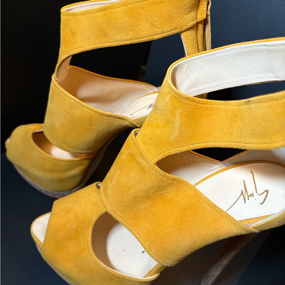 Giuseppe Zanotti Yellow Suede Heels - Picture 2 of 6